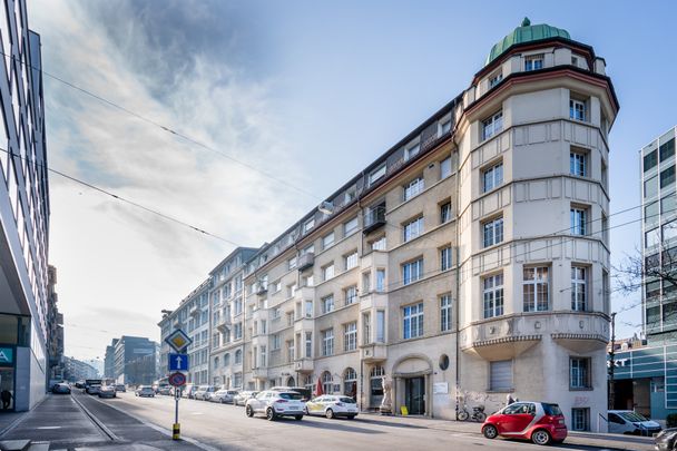 Geniale Maisonettewohnung mitten im Zentrum - Photo 1