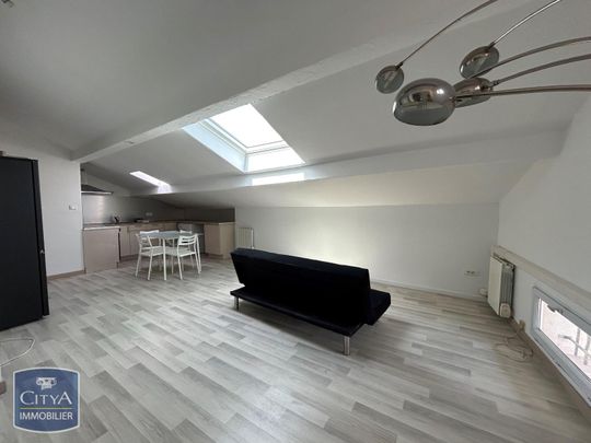 Location Appartement 3 pièces 35m² CARPENTRAS 84200 - Photo 1