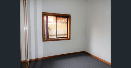 Spacious family home - Photo 4