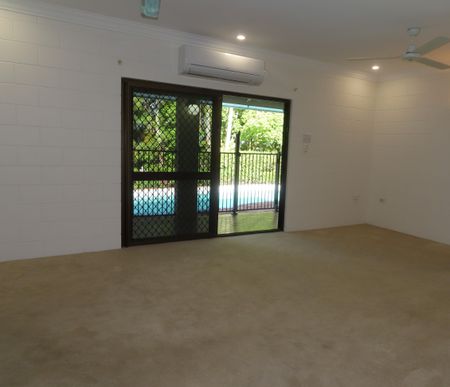 5 Kerryanne Close, Smithfield QLD 4878 - Photo 2