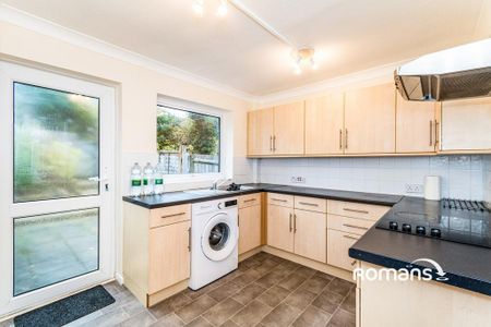 2 bedroom terraced house to rent - Photo 5