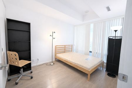 For Lease - 5 St. Joseph Street Unit# 3309, Toronto, Ontario - Photo 2