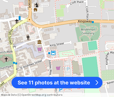 Mildenhall - Photo 1