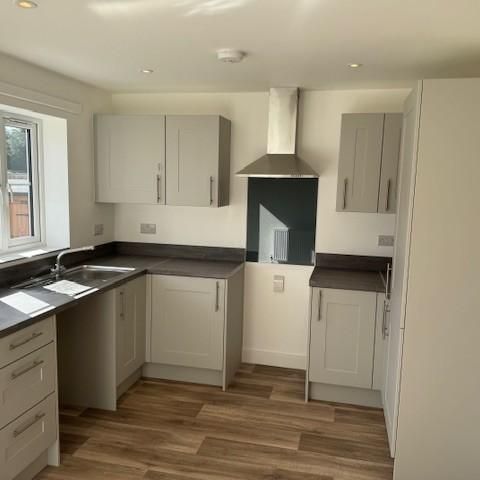 2 bedroom semi-detached house to rent - Photo 1