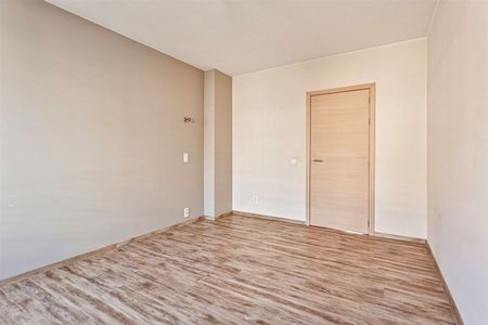 Rijwoning met 3 slpk, gezellige koer, centrum - Photo 5