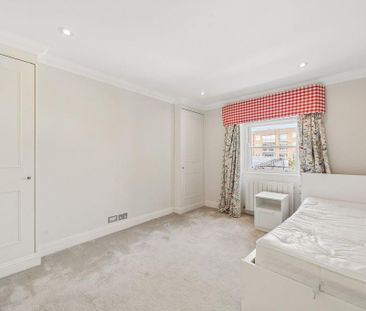 4 bedroom terraced house to rent - Photo 5