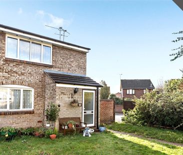 Medina Close, Wokingham Medina Close, Wokingham - Photo 2