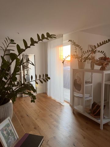 2.5 Zimmer, 82 m², 3. Stock - Foto 3