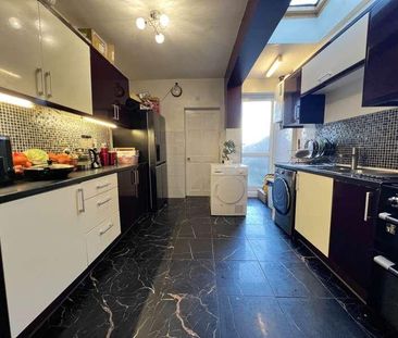 Ivy Road, Luton, LU1 - Photo 2