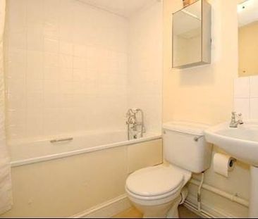 Room in a Shared Flat, Messina Avenue, NW6 - Photo 4