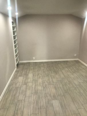 Ängsvägen, Märsta - Foto 1