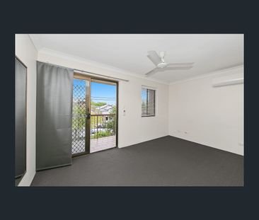 1/9 Denman Street, Alderley, Qld 4051 - Photo 5
