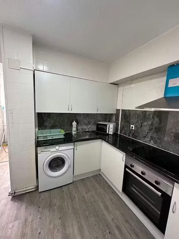 Carrer Félix del Río, Valencia, Valencian Community 46025 - Photo 2