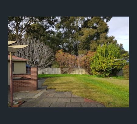 8 Broula Road, Kalamunda, WA 6076 - Photo 4