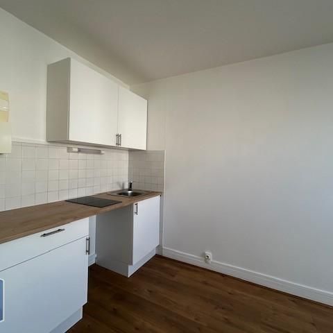 Location Appartement 1 pièce 16m² RAMBOUILLET 78120 - Photo 2