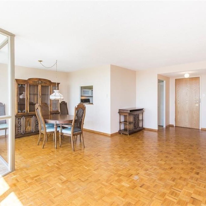 For Lease - 2760 Carousel Crescent Unit# 807, Blossom Park - Airport and Area, Ontario - Photo 1