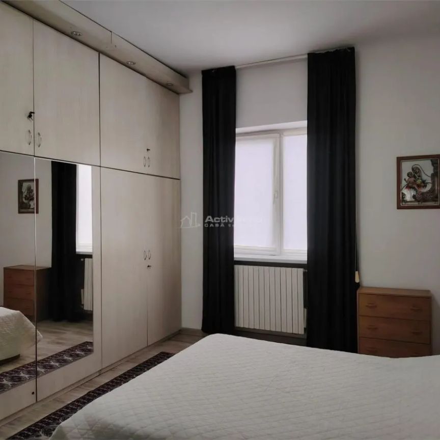 Apartament mobilat si utilat lux, situat ultracentral in Ploiesti de inchiriat - Photo 1