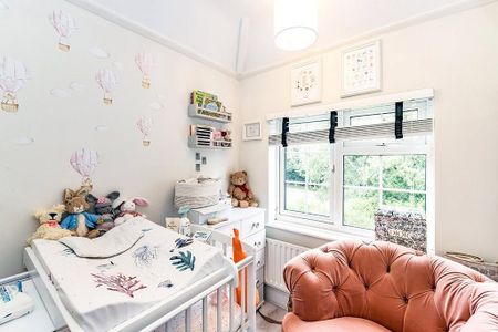 3 bedroom semi-detached house to rent - Photo 3