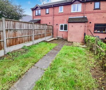 2 bedroom terraced house to rent - Photo 4