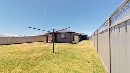 Dreaming of Champagne Drive - Photo 3