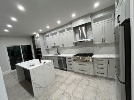 Four bedroom for rent Brampton - Photo 5