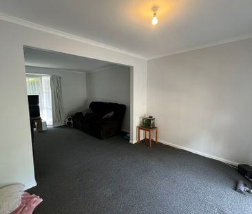 18 Rosemont Drive, Narre Warren VIC - Photo 1