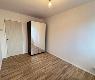 River Drive, South Shields , South Shields, Tyne and Wear, NE33 1TL - Photo 5