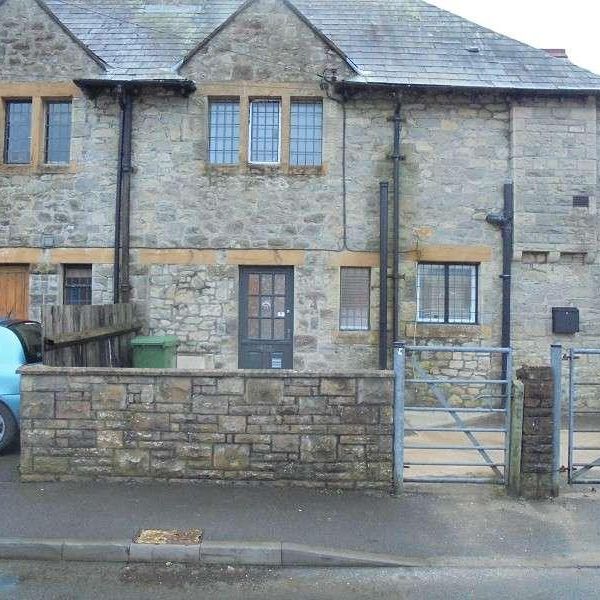 New Cottages, Pen-y-fai, Bridgend, CF31 - Photo 2