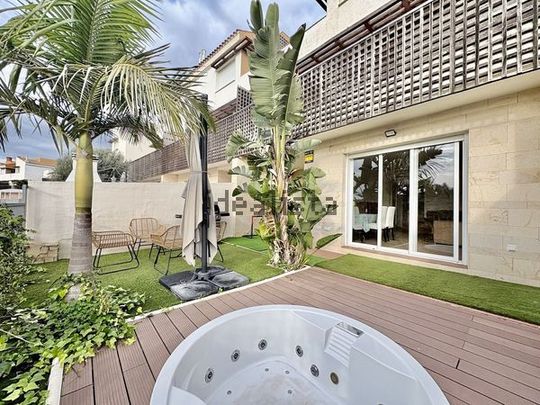 Alquiler de chalet adosado en Calaburra - Chaparral - Photo 1