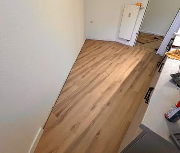 Erstbezug nach Sanierung: 2-Zimmer Wohnung im Zentrum - Photo 1