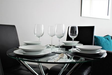 2 bedroom apartment to rent - Photo 3