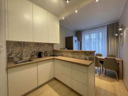 Samo Centrum | wszystko nowe | z parkingiem! - Zdjęcie 2