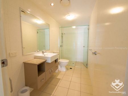 3 bed 2 bath FULLY FURNISHED Apartment at Ciana - Modern, spacious and close to all amenities! - Photo 3