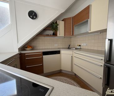 „Zentraler geht’s nicht – helle 2,5-Zimmer-Wohnung in der Blumenstadt“ - Foto 4