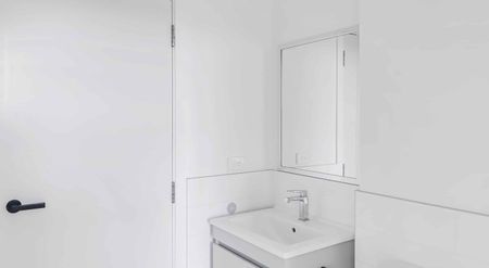 One bedroom apartment! - Photo 3