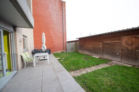 Gelijkvloers appartement in centrum Waregem met tuintje & garage. - Foto 4