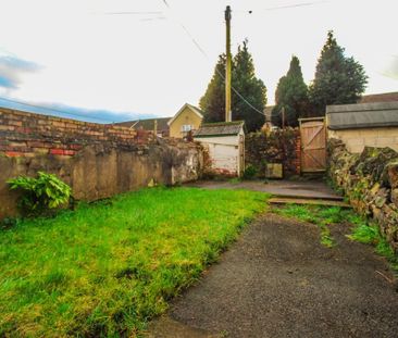 New Park Terrace, Treforest, Pontypridd - Photo 2