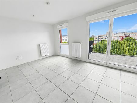 Location Appartement 1 pièce 31m² CLERMONT FERRAND 63000 - Photo 4