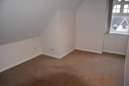 2 bedroom penthouse to rent - Photo 3
