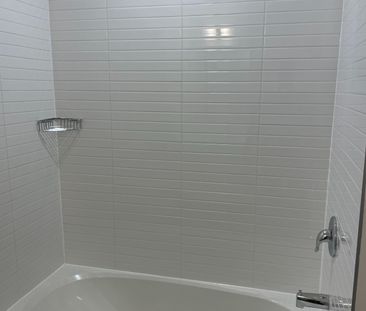 For Lease - 3220 William Coltson Avenue Unit# 1002, Oakville, Ontario - Photo 5