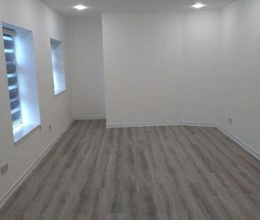 Lansdowne Place, Blackpool, FY1 - Photo 1