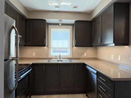 For Lease - 68 Nearco Crescent, Oshawa, Ontario - Photo 5