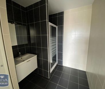 Location Appartement 2 pièces 60m² CHOLET 49300 - Photo 3