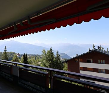 2,5 pièces avec une magnifique vue - Piscine intérieure - Photo 1