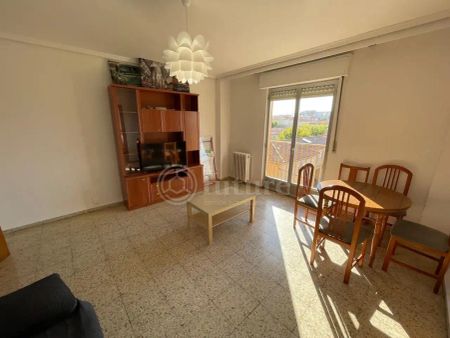 Piso de alquiler en Calle Volta, San Bernardo - Photo 4