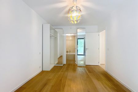 Appartement +-142m² 4 chambres avec terrasse, parking & parc privé - Photo 5