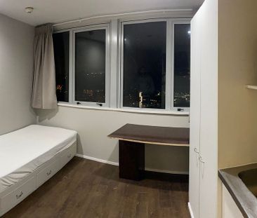 Studio Apartment with great views - Photo 4