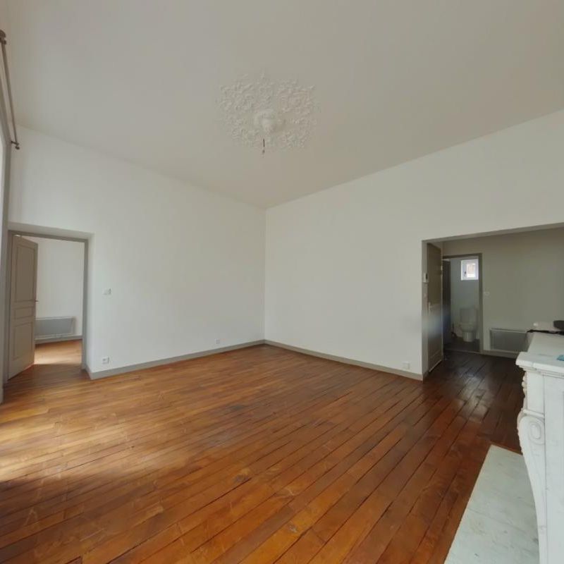 Location Appartement 3 pièces 77m² POITIERS 86000 - Photo 1