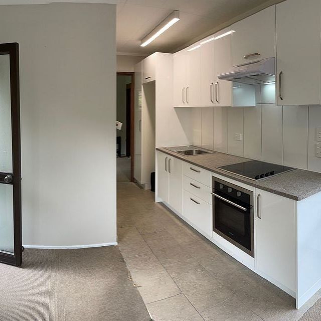 Charming 1BR Unit in Onerahi! - Photo 1