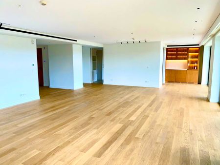 Luxury Apartment with Acropolis View for Rent in Mets Athens - Photo 3